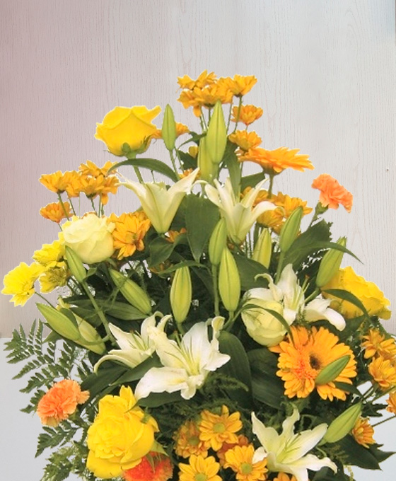 Enviar Ramos funerarios amarillos al tanatorio