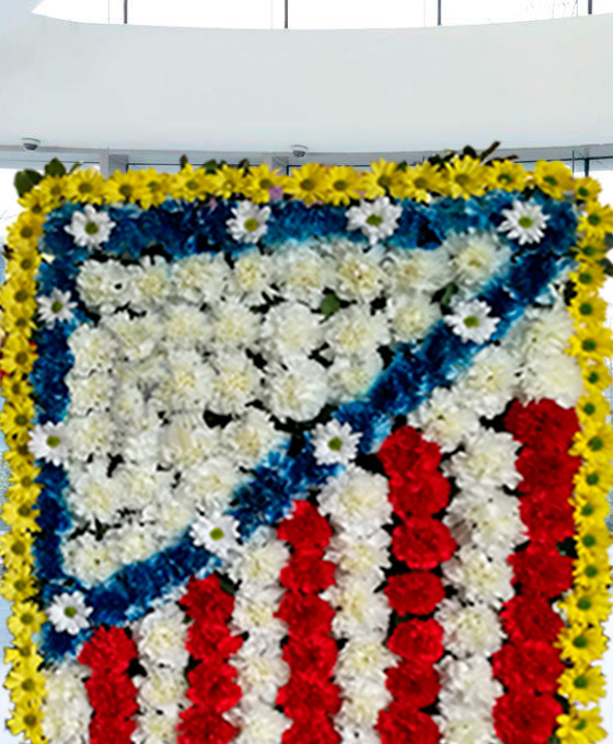 Corona funeraria con escudo del atletico de Madrid