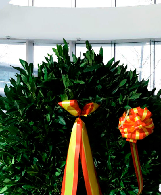 Corona Funeraria con laurel